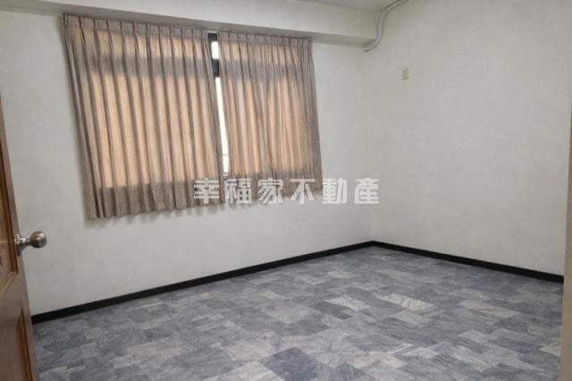 台南北區店面-9