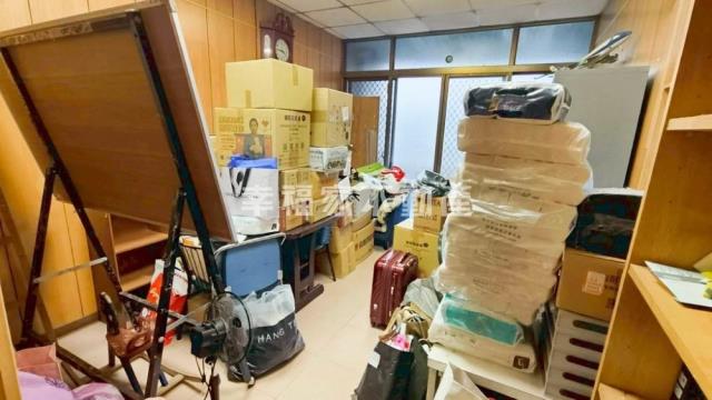 台南東區店面-12