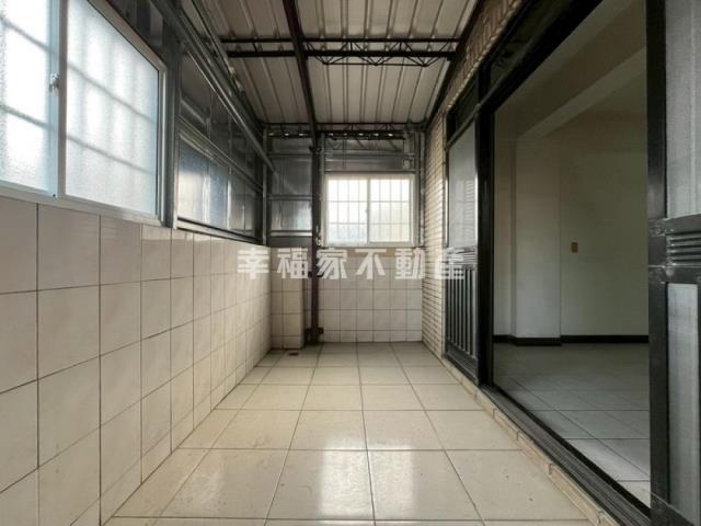 台南永康店面-12