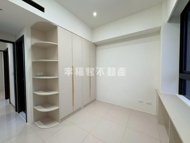 台南新市大樓-2