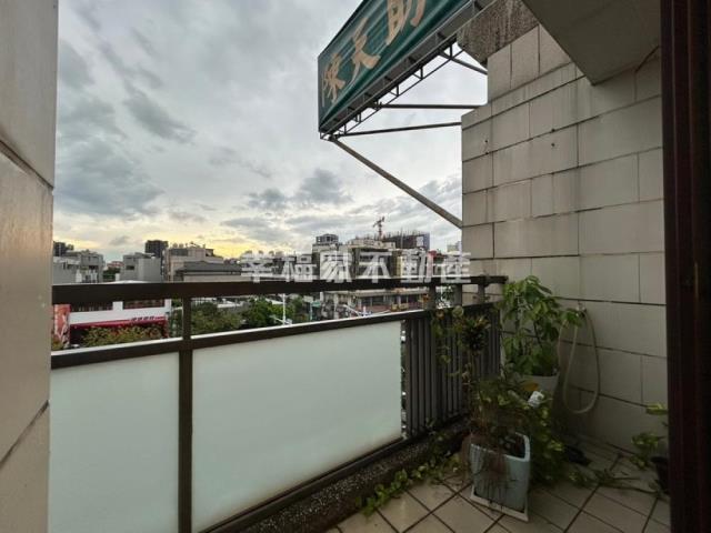 北區店面-11