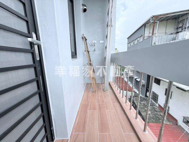 台南東區公寓-11