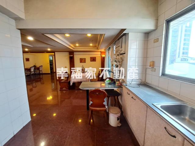 台南安平大樓-7